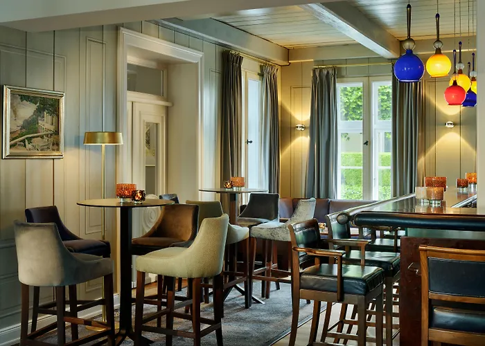 Louis C Jacob, Hamburg, Autograph Collection Hotel